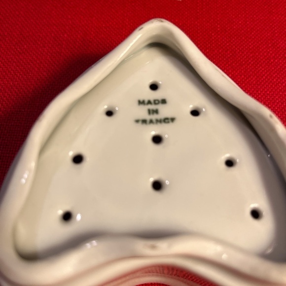 Heart Shaped Cheese Mould, White Porcelaine (Vintage, from France) - Picture 9 of 11